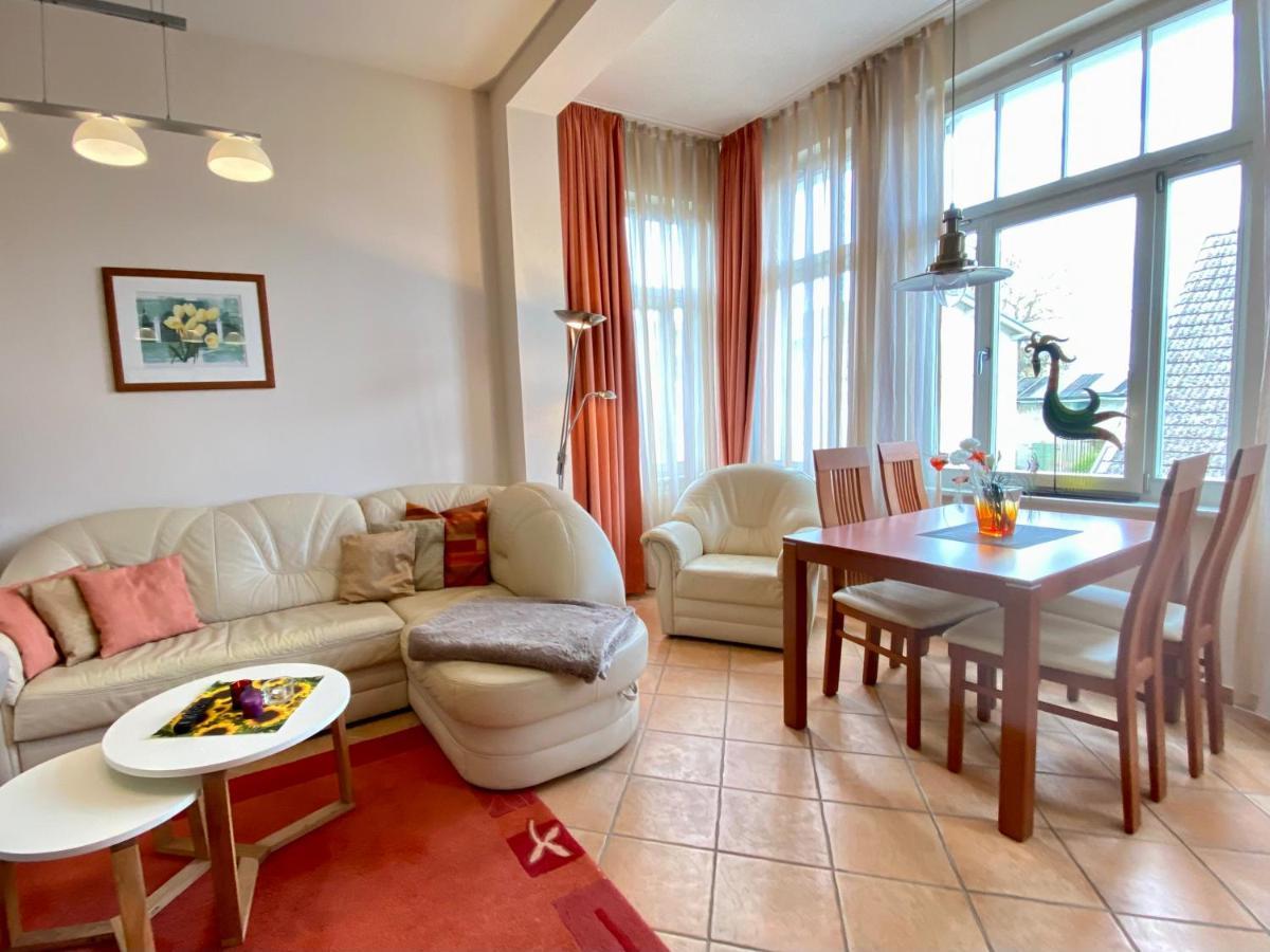 Villa Jasmin - Ferienwohnung 7 ゼーバート・ヘリングスドルフ エクステリア 写真