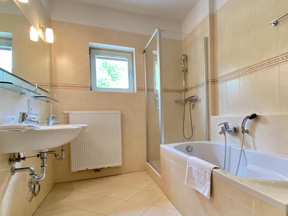 Villa Jasmin - Ferienwohnung 7 ゼーバート・ヘリングスドルフ エクステリア 写真