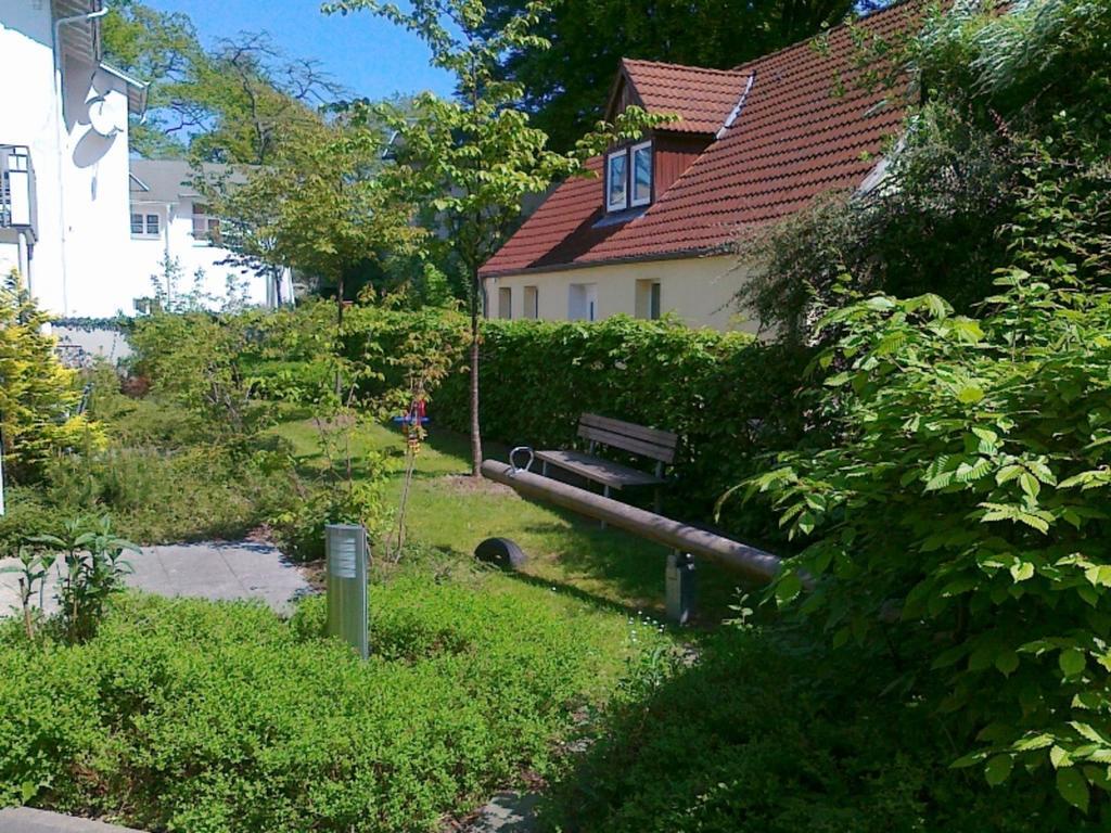 Villa Jasmin - Ferienwohnung 7 ゼーバート・ヘリングスドルフ エクステリア 写真